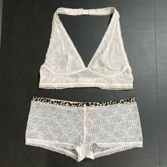 Victorias Secret set lace halter bralette & shortie Boyshort panty white - Picture 4 of 7